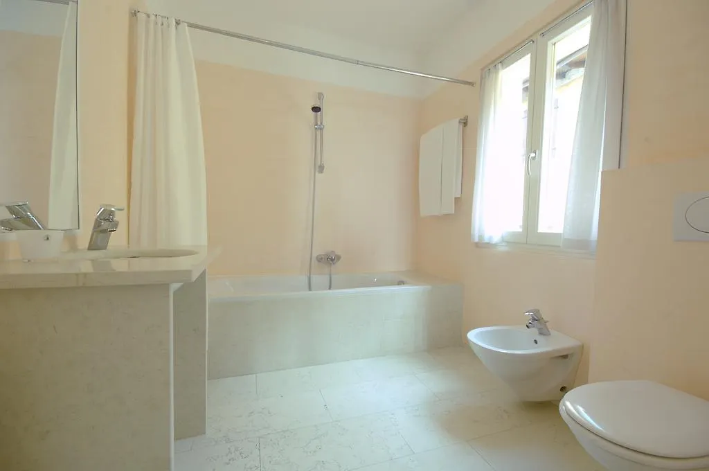 Hotel Club da Baia Brenzone sul Garda Italia