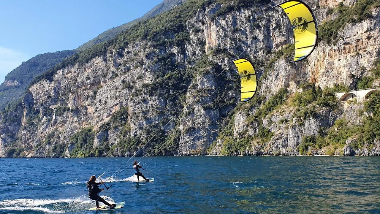 Hotel Club da Baia Brenzone sul Garda 3*,  Italia