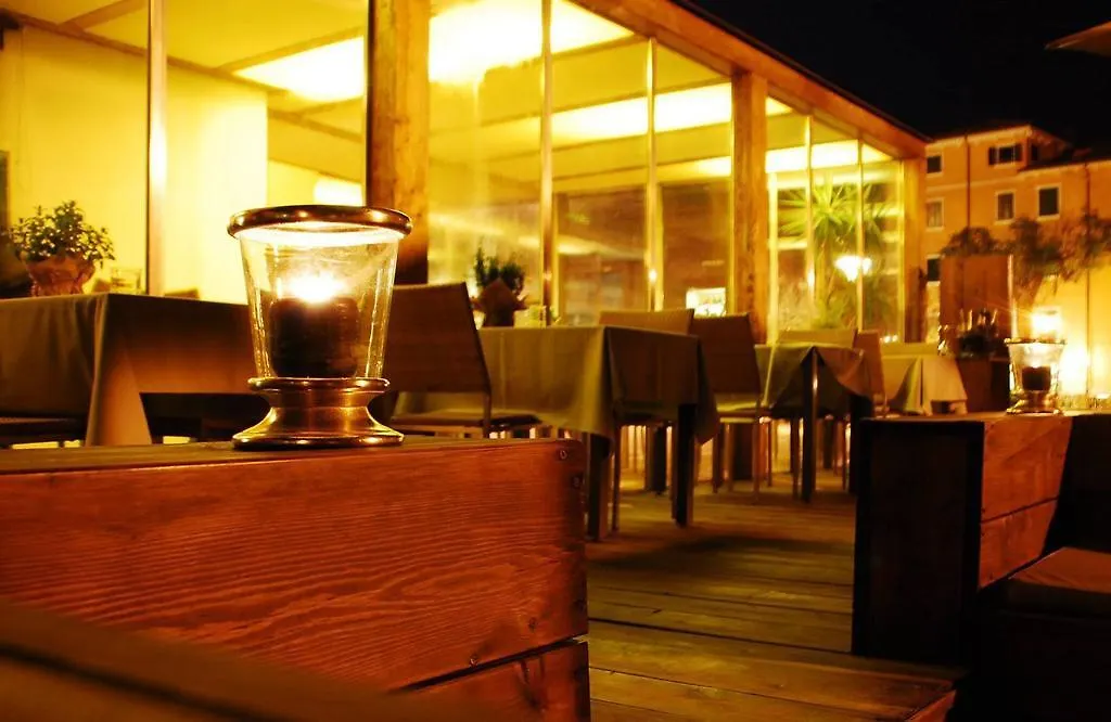 Hotel Club da Baia Brenzone sul Garda Italia